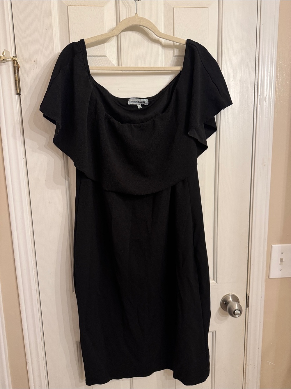 Almost Famous Black One-Shoulder Ruffle Dress